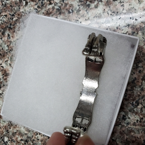 Skeleton Metal Bracelet NIB - Picture 7 of 8